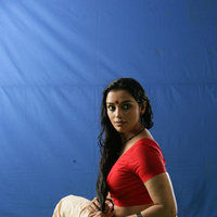 Shweta Menon - Thaaram Tamil Movie Stills | Picture 37665